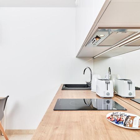 Apartments Wroclaw Pulaskiego By Noclegi Renters ภายนอก รูปภาพ
