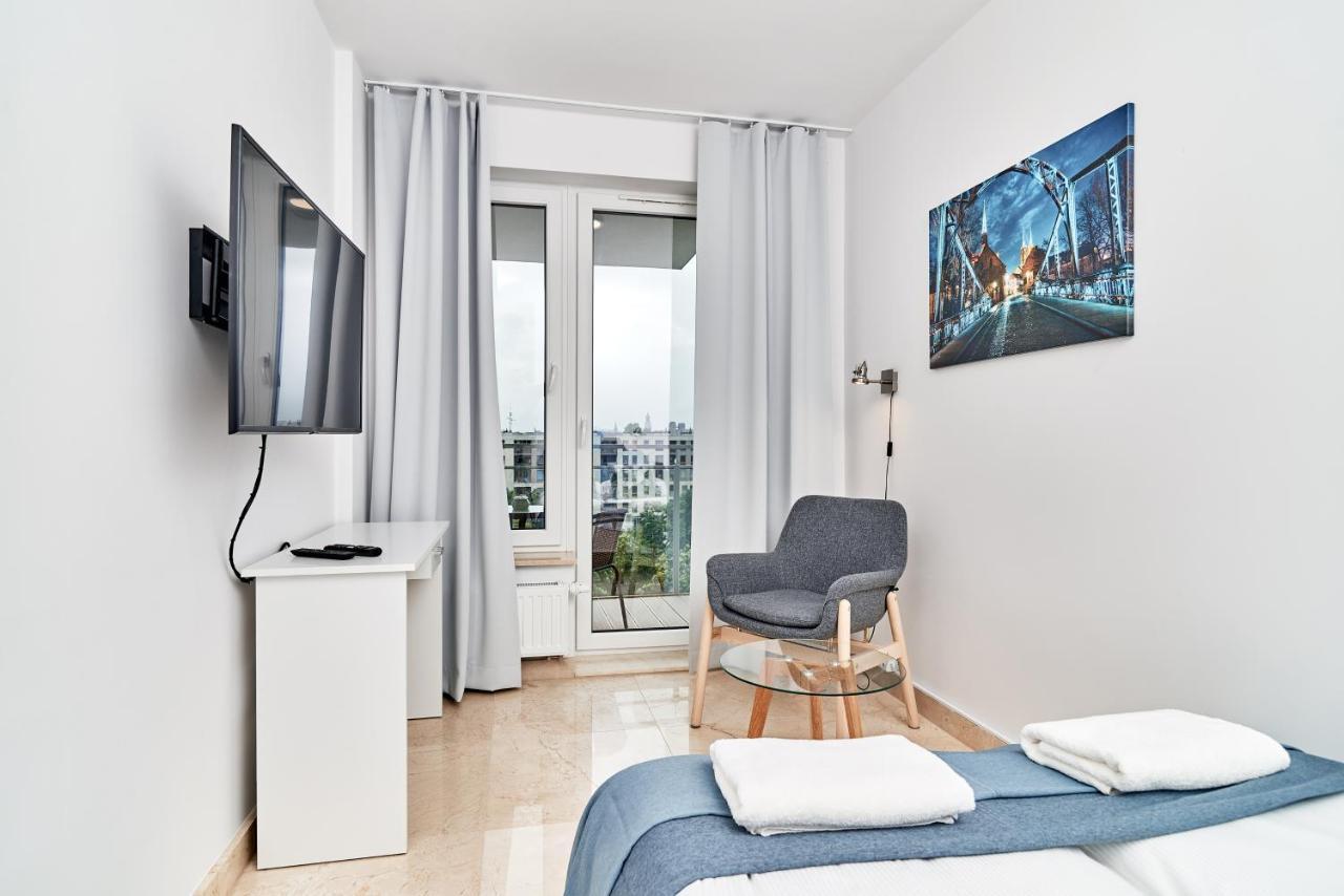 Apartments Wroclaw Pulaskiego By Noclegi Renters ภายนอก รูปภาพ